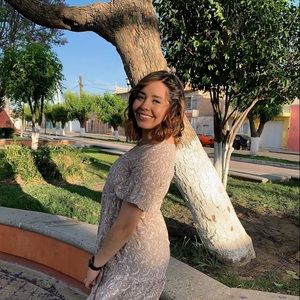 Meet your Posher, Dulce